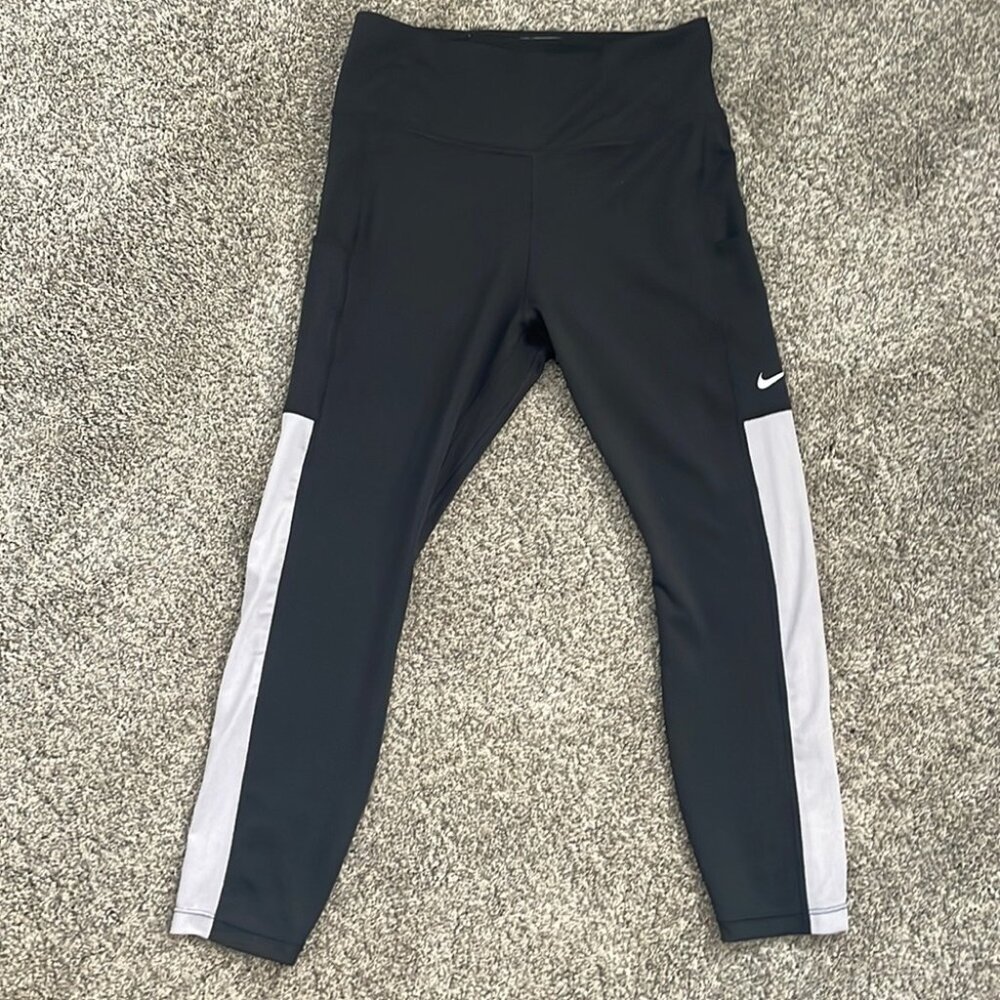 Nike leggings